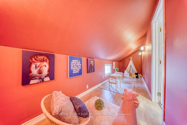 Photo 21 at 7205 Danton Promenade, Meadowvale, Mississauga