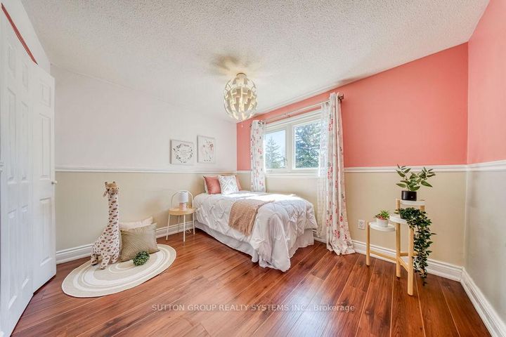 Photo 23 at 7205 Danton Promenade, Meadowvale, Mississauga