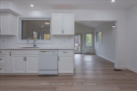 Photo 3 at 1063 WOOD Street, Rural Innisfil, Innisfil