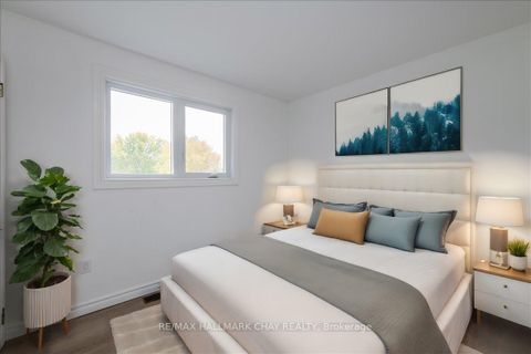 Photo 14 at 1063 WOOD Street, Rural Innisfil, Innisfil