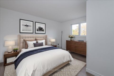 Photo 16 at 1063 WOOD Street, Rural Innisfil, Innisfil