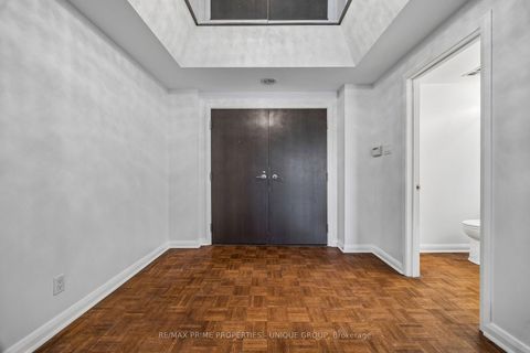 Photo 3 at 805 - 55 Prince Arthur Avenue, Annex, Toronto