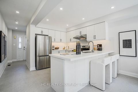 Photo 20 at 4 Daley Avenue, Bowmanville, Clarington