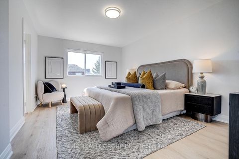 Photo 32 at 4 Daley Avenue, Bowmanville, Clarington