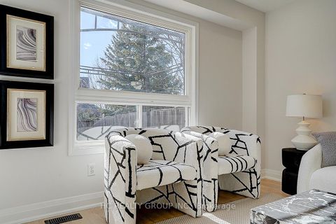 Photo 37 at 4 Daley Avenue, Bowmanville, Clarington