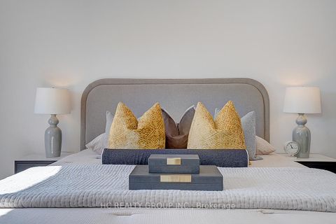 Photo 38 at 4 Daley Avenue, Bowmanville, Clarington