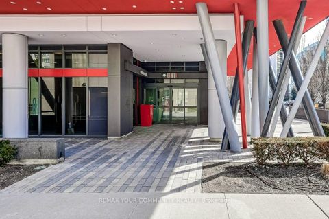 Photo 2 at 210 - 88 Sheppard Avenue E, Willowdale East, Toronto
