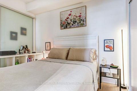 Photo 11 at 210 - 88 Sheppard Avenue E, Willowdale East, Toronto