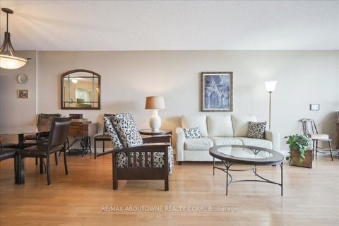 Photo 8 at 1801 - 299 Mill Road, Markland Wood, Toronto