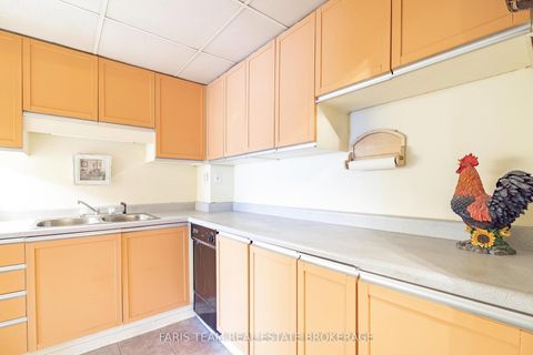 Photo 7 at 48 - 2 Albert Street, North Shore, Barrie