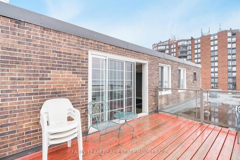 Photo 25 at 48 - 2 Albert Street, North Shore, Barrie