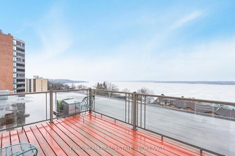 Photo 27 at 48 - 2 Albert Street, North Shore, Barrie