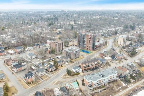 Photo 33 at 48 - 2 Albert Street, North Shore, Barrie