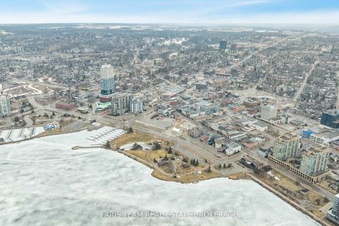 Photo 35 at 48 - 2 Albert Street, North Shore, Barrie