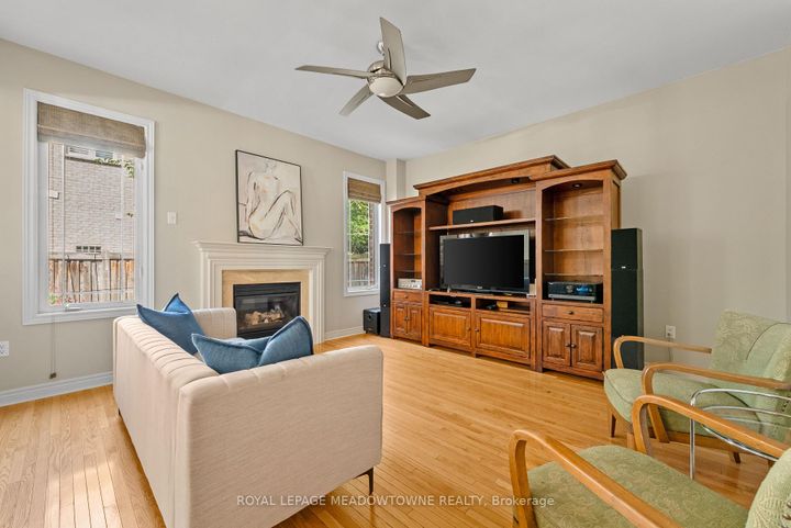 Photo 14 at 9 Black Bear Trail, Bram West, Brampton