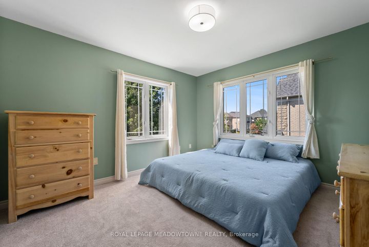 Photo 18 at 9 Black Bear Trail, Bram West, Brampton