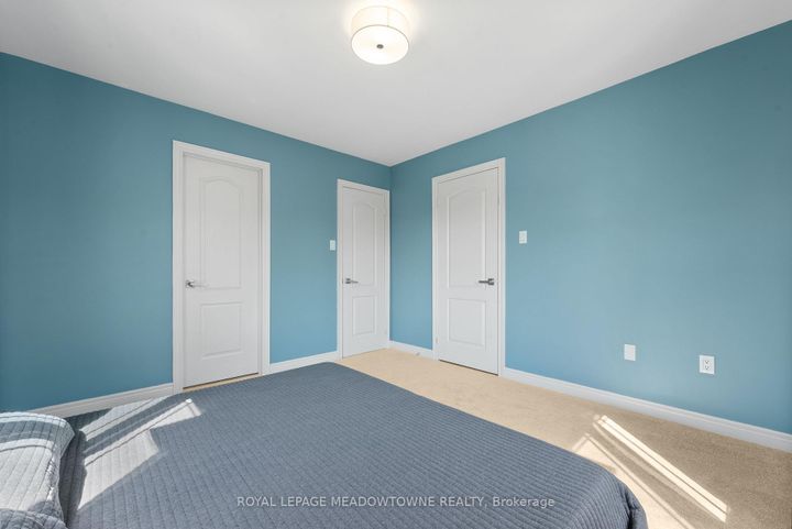 Photo 22 at 9 Black Bear Trail, Bram West, Brampton