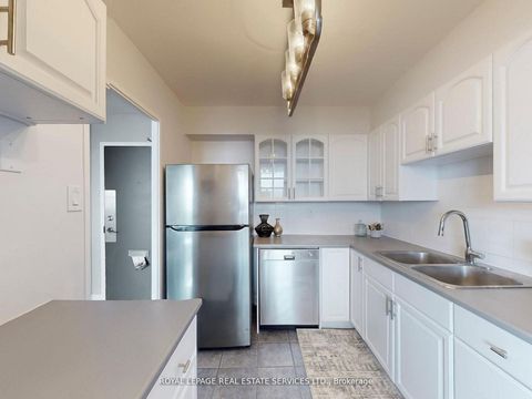 Photo 5 at 702 - 551 The West Mall, Etobicoke West Mall, Toronto