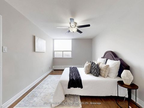 Photo 8 at 702 - 551 The West Mall, Etobicoke West Mall, Toronto