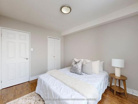 Photo 12 at 702 - 551 The West Mall, Etobicoke West Mall, Toronto