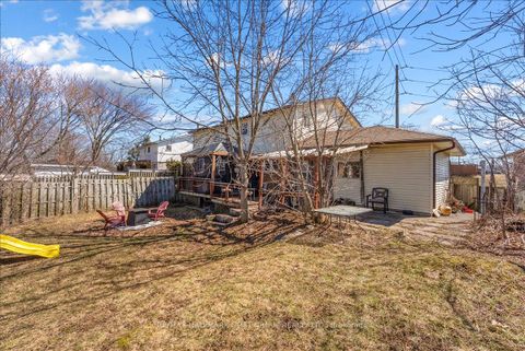 Photo 15 at 398 Dean Avenue, Central, Oshawa