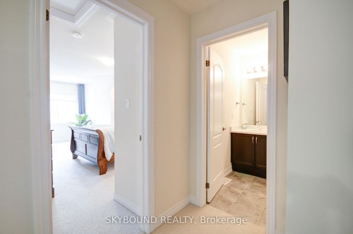 Photo 18 at 30 - 11 Alamode Road, Wellington, Brampton