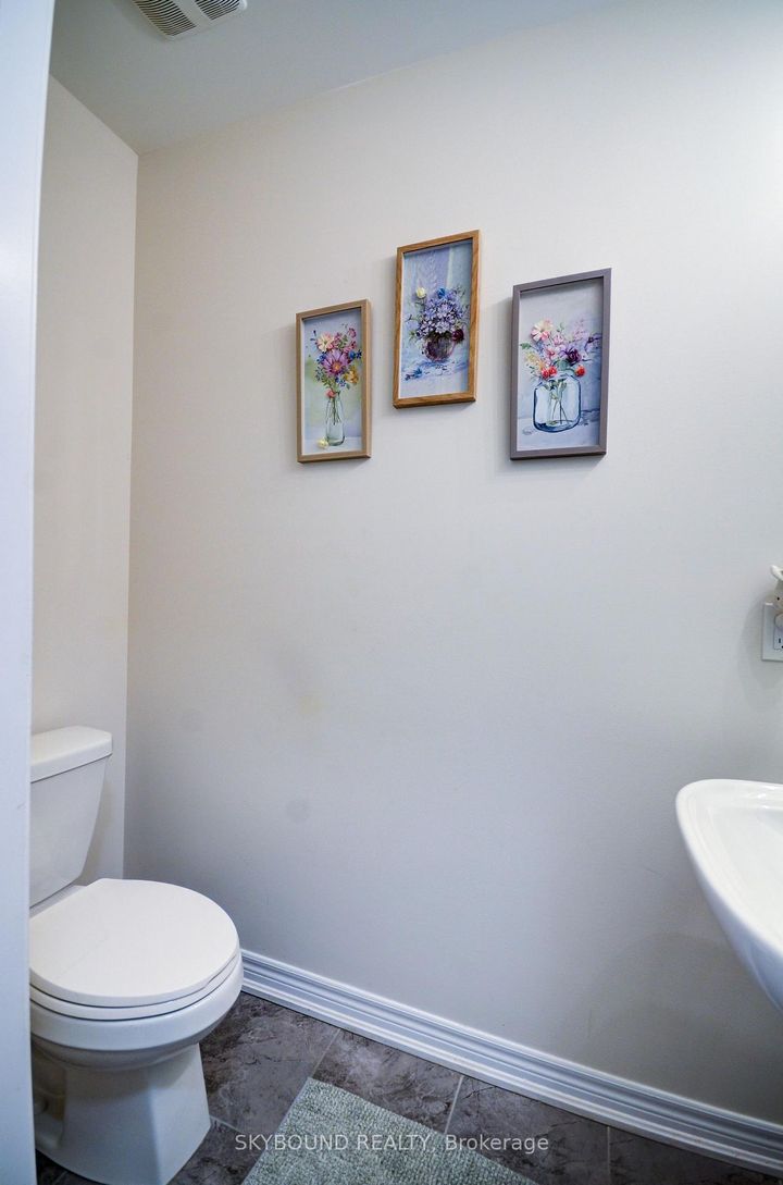 Photo 28 at 30 - 11 Alamode Road, Wellington, Brampton