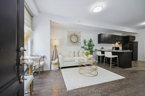 Photo 5 at Th27 - 39 Drewry Avenue, Newtonbrook West, Toronto