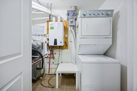 Photo 23 at Th27 - 39 Drewry Avenue, Newtonbrook West, Toronto