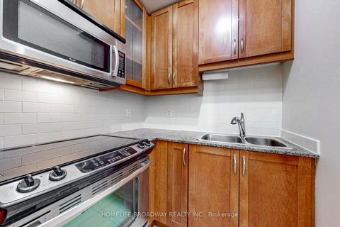 Photo 9 at 2215 - 18 Holmes Avenue, Willowdale East, Toronto