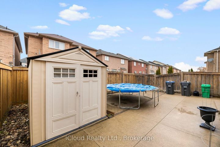 Photo 6 at 75 Iron Block Drive, Northwest Sandalwood Parkway, Brampton