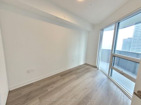 Photo 10 at 3808 - 55 Cooper Street, Waterfront Communities C8, Toronto