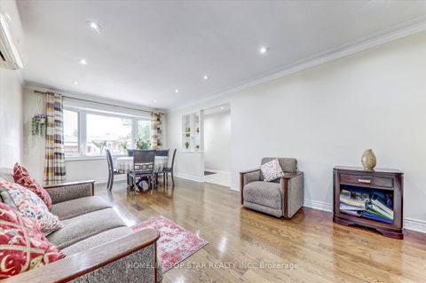 Photo 12 at 40 Lombardy Crescent, Kennedy Park, Toronto