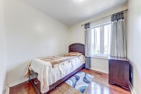 Photo 15 at 40 Lombardy Crescent, Kennedy Park, Toronto