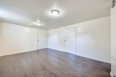 Photo 27 at 40 Lombardy Crescent, Kennedy Park, Toronto