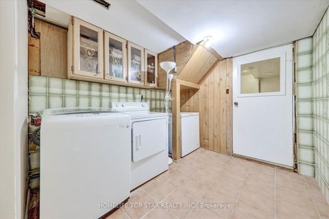 Photo 31 at 40 Lombardy Crescent, Kennedy Park, Toronto