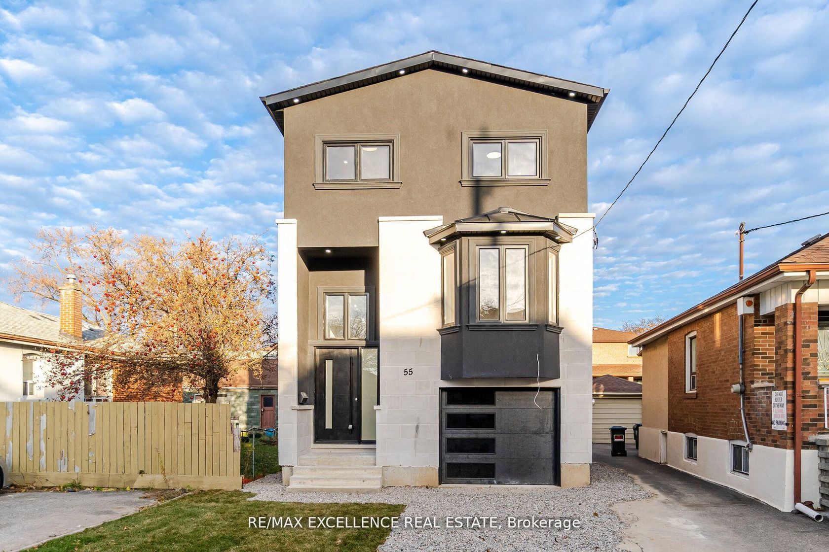 55 Renfield Street, Amesbury, Toronto by Loree Meneguzzi Real Estate 55 Renfield Street, Amesbury, Toronto