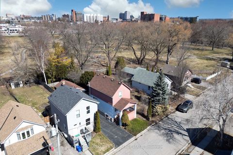 Photo 4 at 168 Elliott Avenue, Vanier, Oshawa