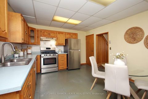 Photo 12 at 168 Elliott Avenue, Vanier, Oshawa