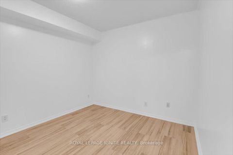 Photo 6 at 7G - 8 Rosebank Drive, Malvern, Toronto