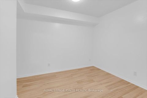 Photo 7 at 7G - 8 Rosebank Drive, Malvern, Toronto