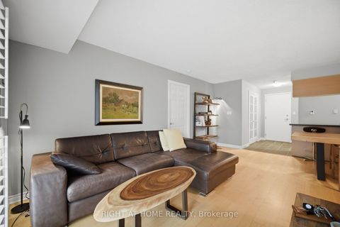 Photo 16 at 1418 - 3880 Duke Of York Boulevard, City Centre, Mississauga