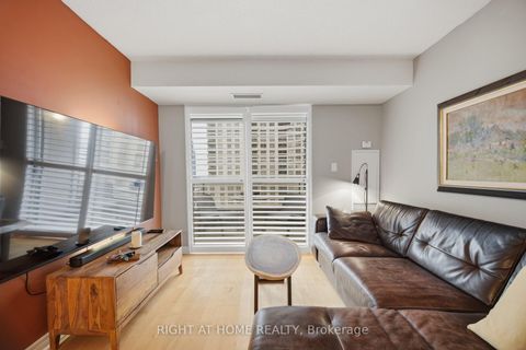 Photo 19 at 1418 - 3880 Duke Of York Boulevard, City Centre, Mississauga