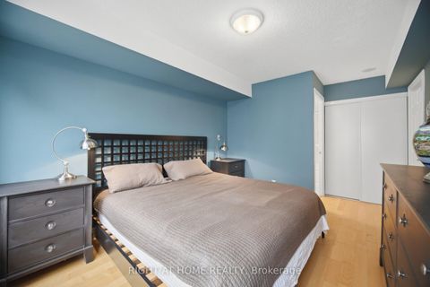 Photo 24 at 1418 - 3880 Duke Of York Boulevard, City Centre, Mississauga