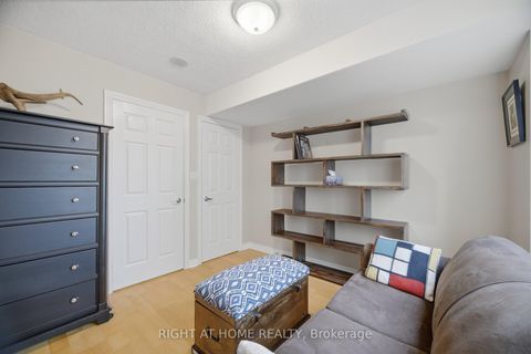 Photo 27 at 1418 - 3880 Duke Of York Boulevard, City Centre, Mississauga