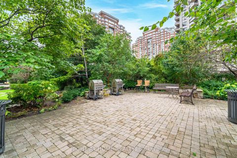 Photo 36 at 1418 - 3880 Duke Of York Boulevard, City Centre, Mississauga