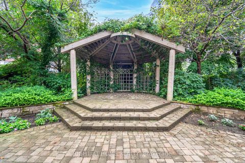 Photo 37 at 1418 - 3880 Duke Of York Boulevard, City Centre, Mississauga