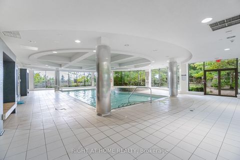 Photo 39 at 1418 - 3880 Duke Of York Boulevard, City Centre, Mississauga