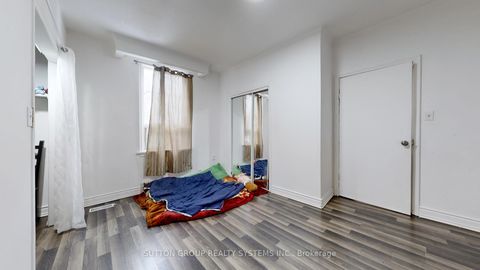 Photo 15 at 337 Perth Avenue, Junction, Toronto