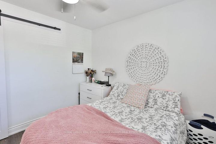 Photo 26 at 1404 Lewisham Drive, Clarkson, Mississauga